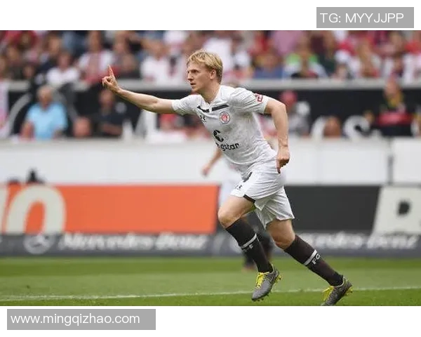 圣保利与基尔精彩对决视频直播全程回顾与分析 圣保利与基尔精彩对决视频直播全程回顾与分析