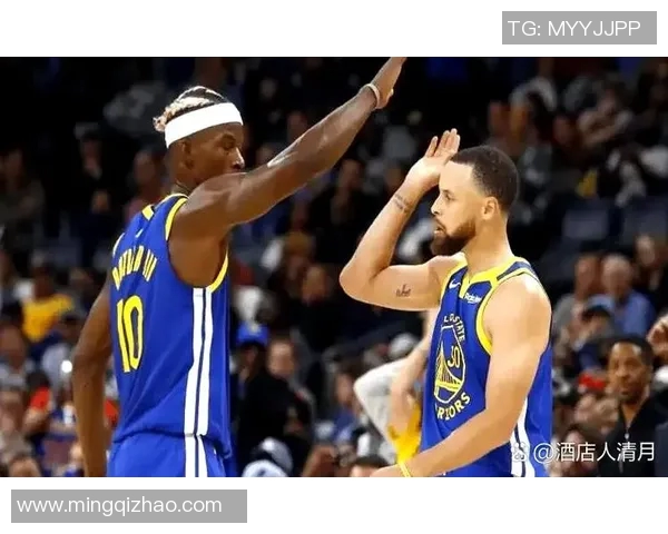 西部勇士与快船的激烈对决揭示了季后赛的悬念与挑战